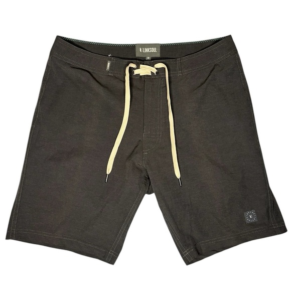 Linksoul Men's Dark Gray Boardwalker Hybrid Shorts for Land & Sea - Picture 1 of 6